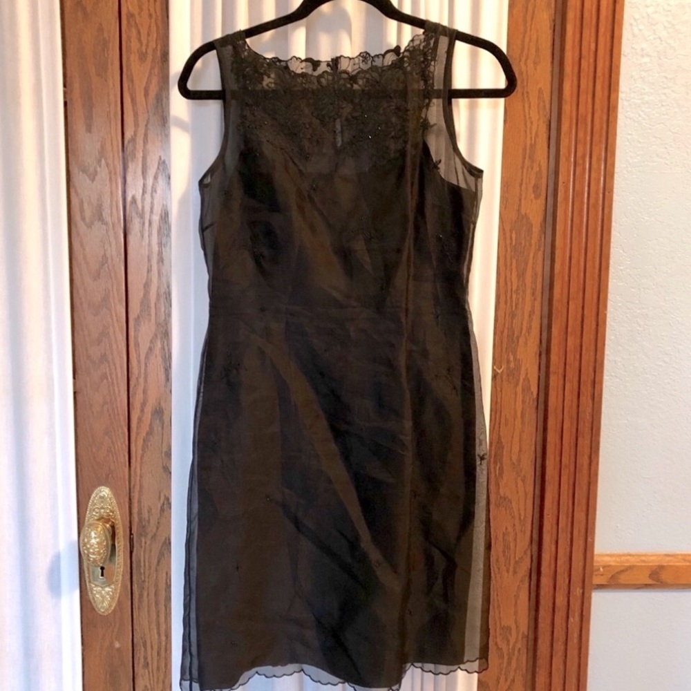 Ann Taylor Sleeveless Black Embroidered Silk Dress - Picture 9 of 9